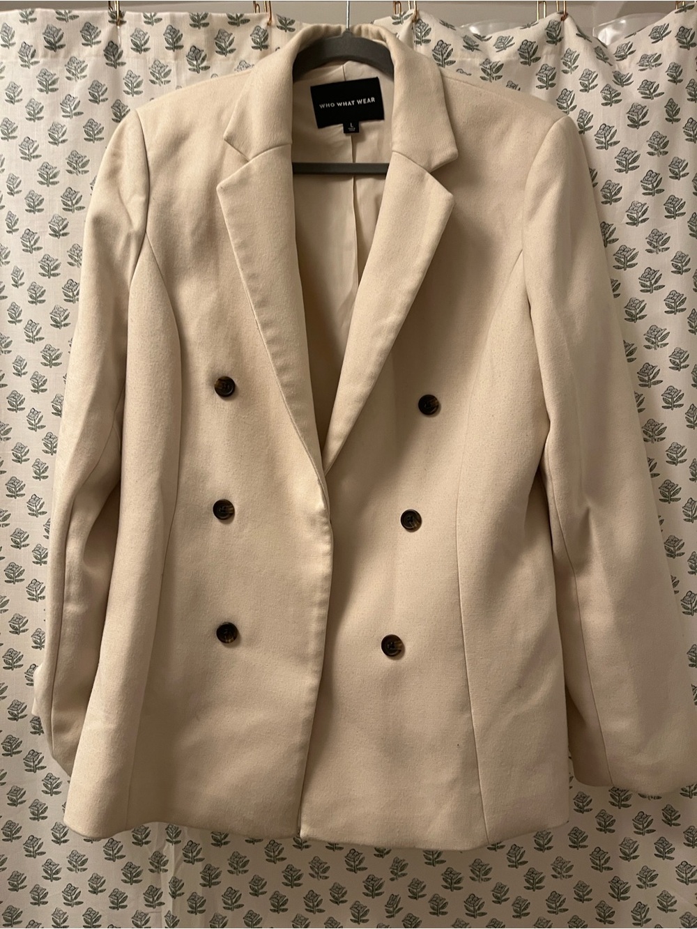Who What Wear Cream Tailored Blazer